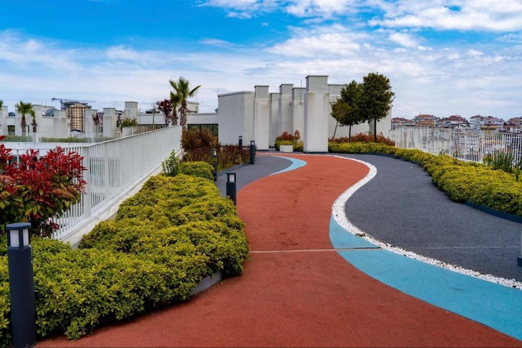 Golden Stones House Sea And Lake View イスタンブール エクステリア 写真